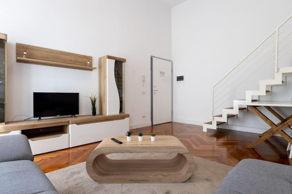 Loft2 Via Morosini Centro Varese - Ixihome Luaran gambar