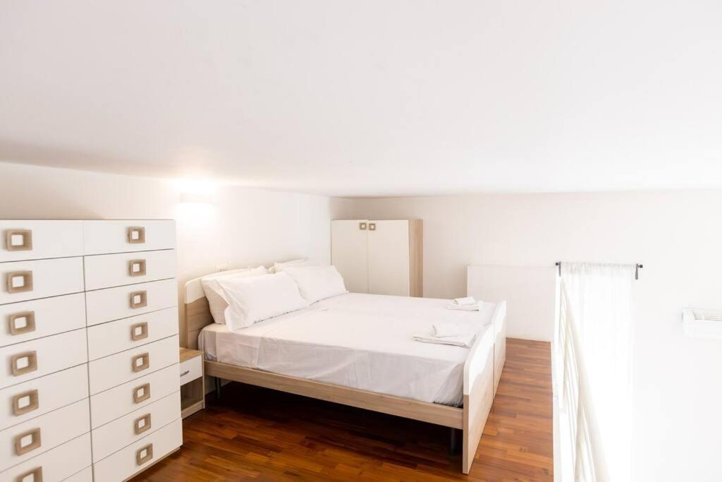 Loft2 Via Morosini Centro Varese - Ixihome Luaran gambar