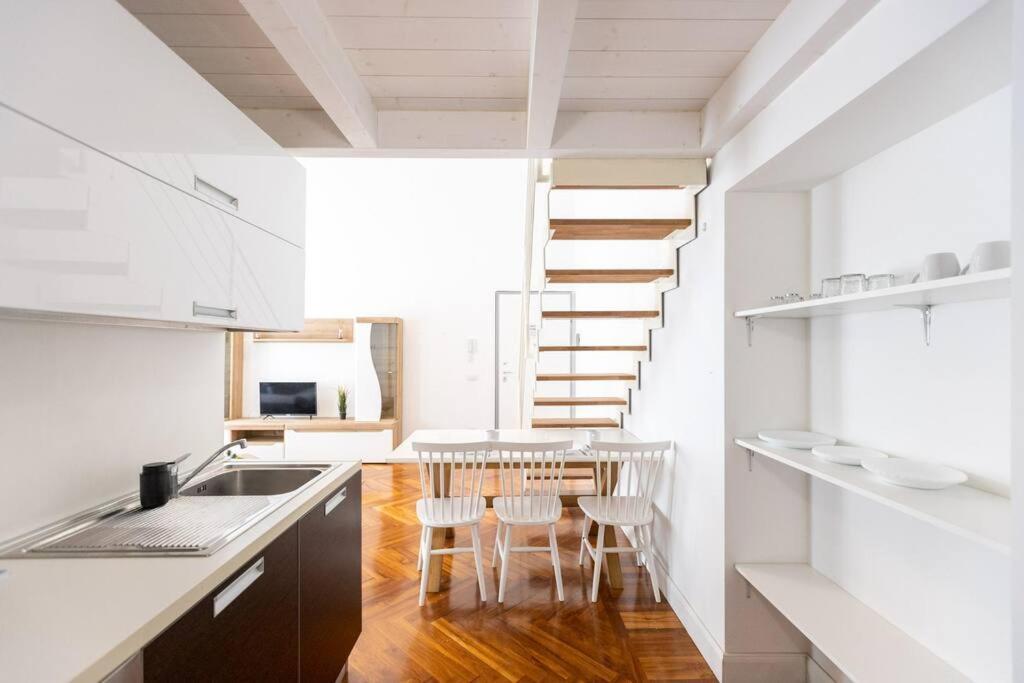 Loft2 Via Morosini Centro Varese - Ixihome Luaran gambar